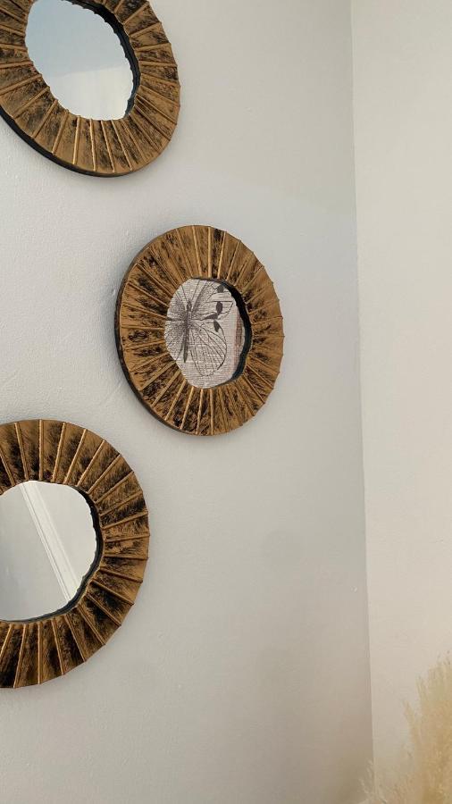 Bv Luxury Spacious 3 Bedroom House At Isaac Close マンチェスター エクステリア 写真